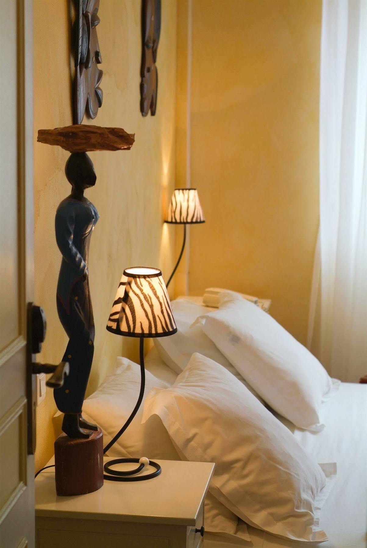 Cit'Hotel Le Mirage Истр Екстериор снимка
