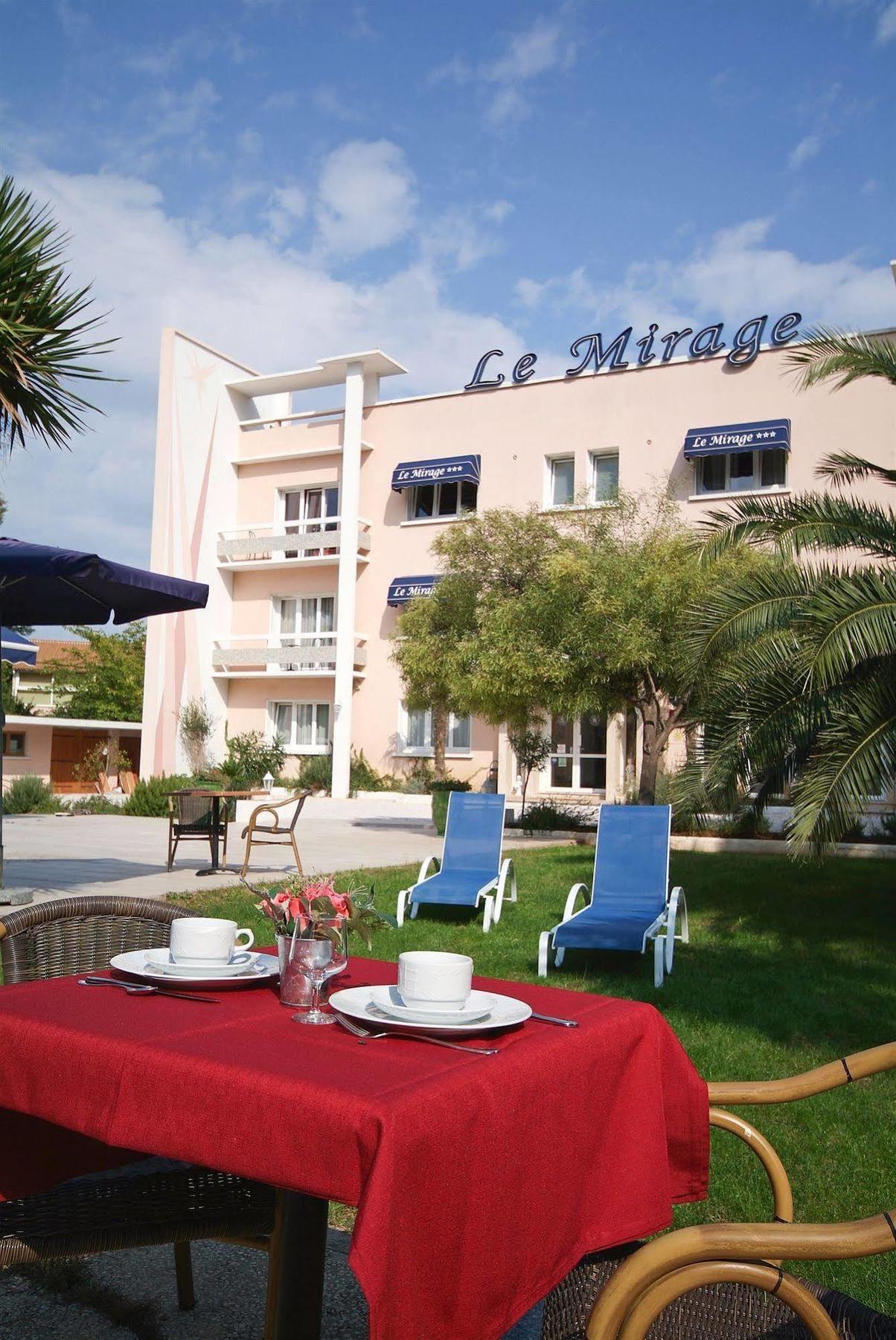 Cit'Hotel Le Mirage Истр Екстериор снимка